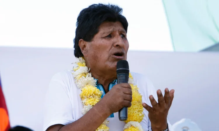 Evo Morales pede novas eleições em 90 dias em meio a protestos na Bolívia