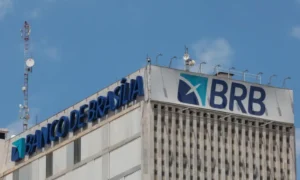 STF suspende julgamento sobre uso de imóveis públicos para salvar BRB