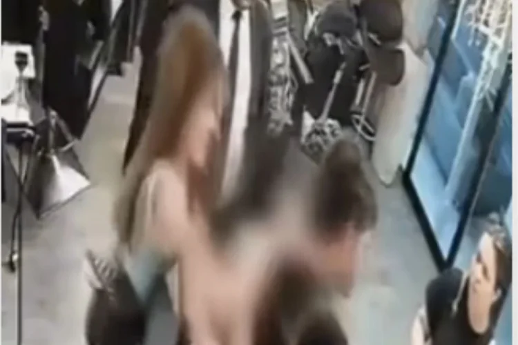 Mulher que tentou esfaquear cabeleireiro tem ‘transtorno psicótico agudo’, alega defesa