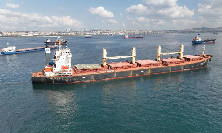 Com tarifas, exportações para os EUA caem 11,3% em abril