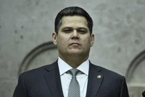 Lula não vai promulgar Dosimetria; PT promete acionar STF se Alcolumbre promulgar