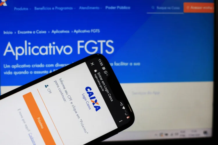 Caixa antecipa pagamento de R$ 8,5 bilhões do saque-aniversário para esta segunda