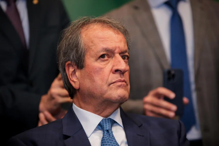 Valdemar nega ‘teste’ para Flávio e diz que força política do senador ‘está mais sólida que nunca’