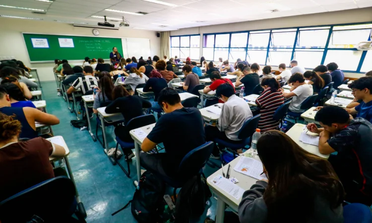 Fuvest divulga calendário completo do vestibular 2027; veja o cronograma