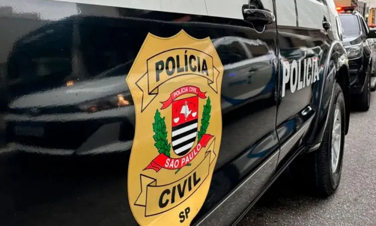 Polícia faz operação contra quadrilha que aplicava golpes em idosos em SP