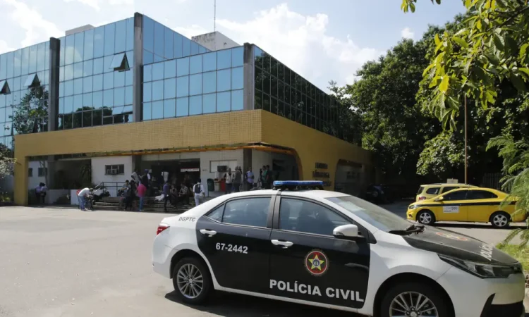 Adolescente de 12 anos é encontrada morta com sinais de violência sexual no Rio