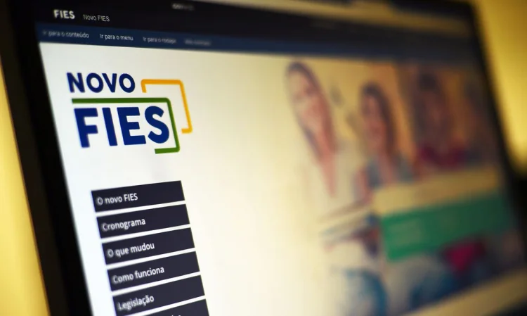 Desenrola: renegociação de dívidas do Fies começa nesta quarta-feira