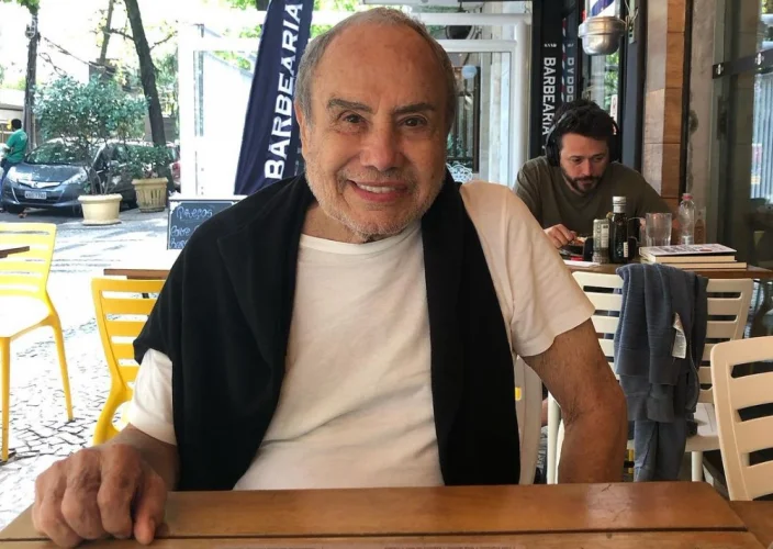 Stênio Garcia tem vitória na Justiça e deve receber valor mensal da ex