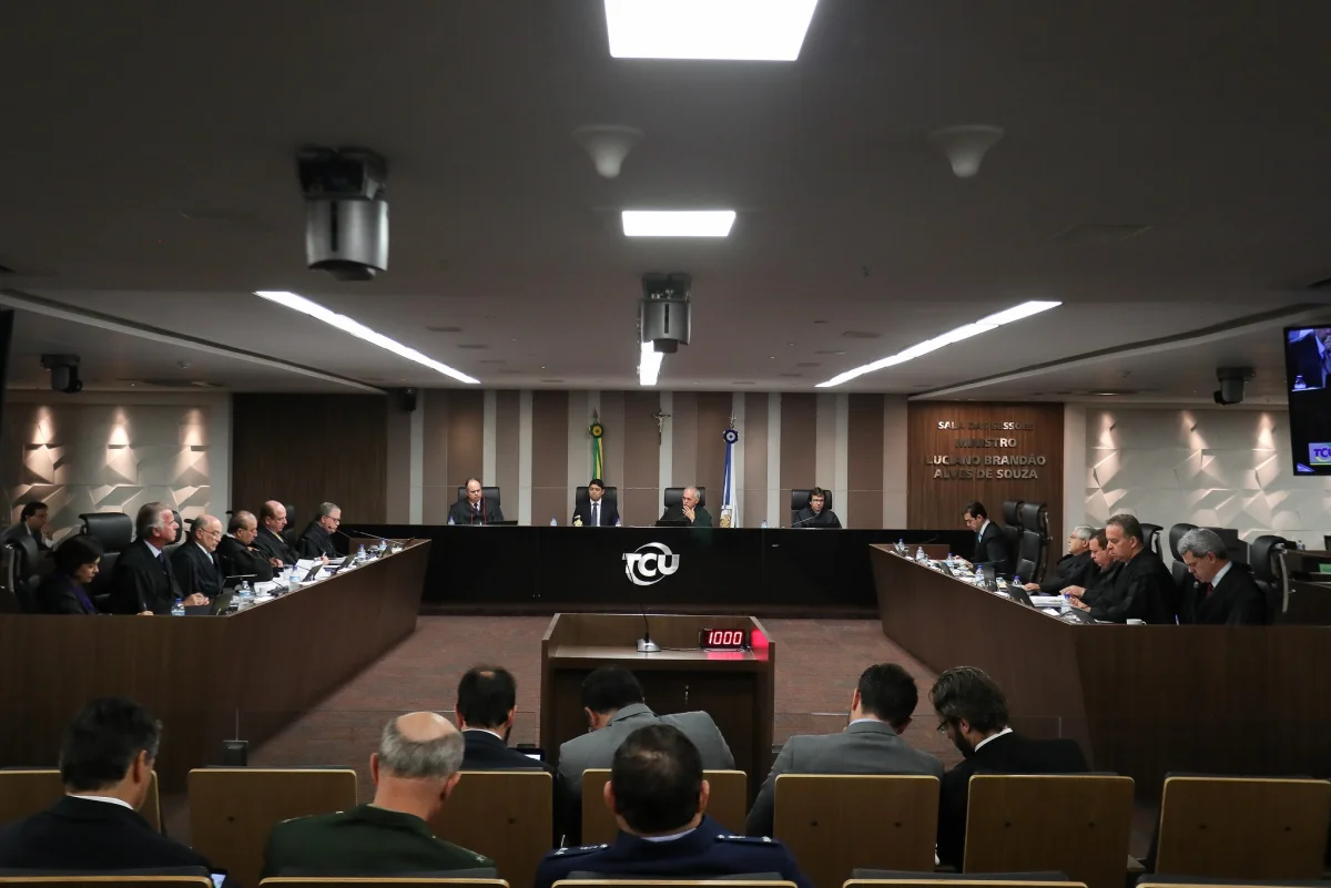TCU cria penduricalho que pode elevar salários de servidores em até 15%; entenda