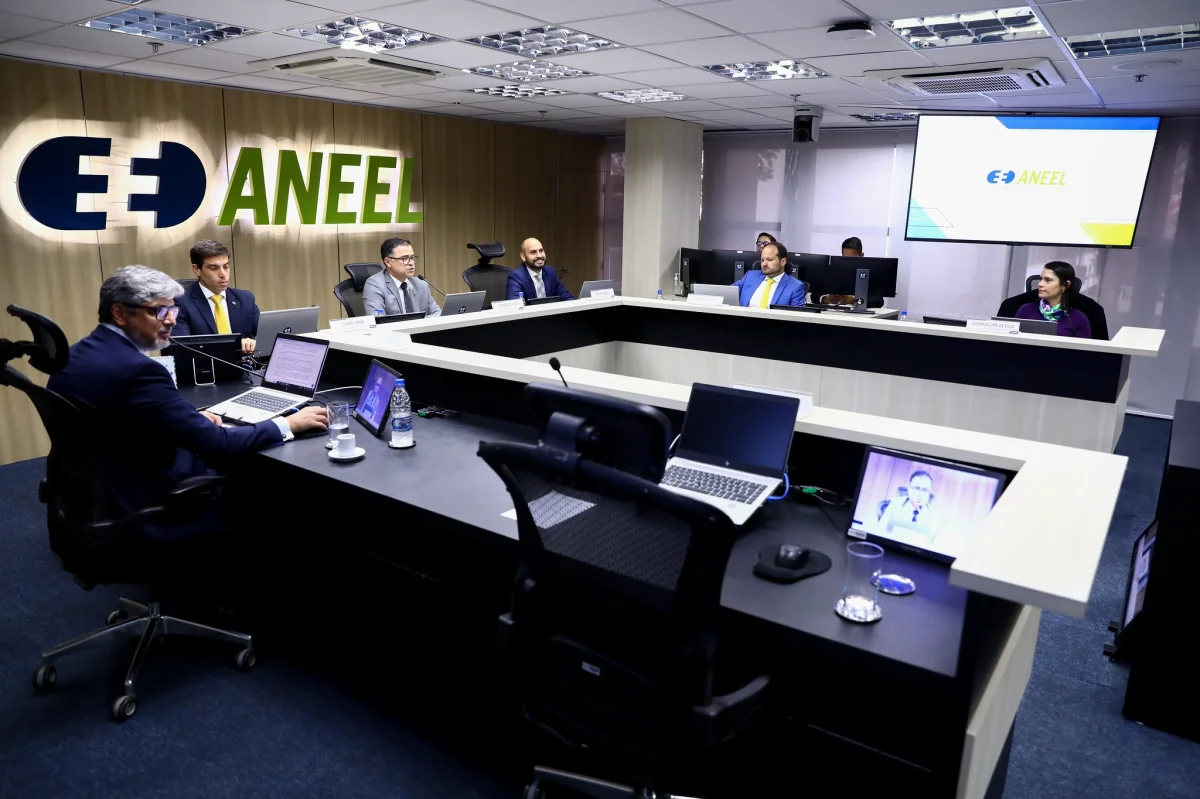 Conta de luz terá desconto em agosto com bônus de Itaipu; veja quem recebe