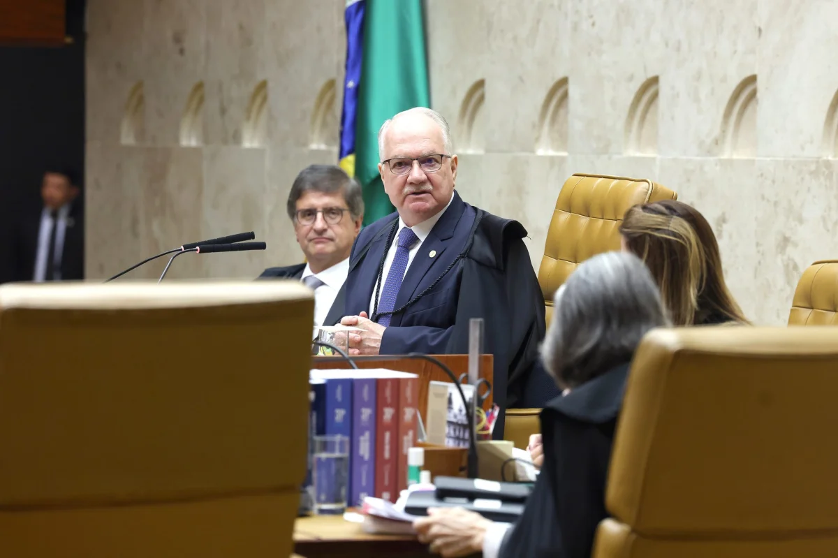 Presidente do STF, Edson Fachin cria grupo de trabalho pra discutir reforma do Judiciário