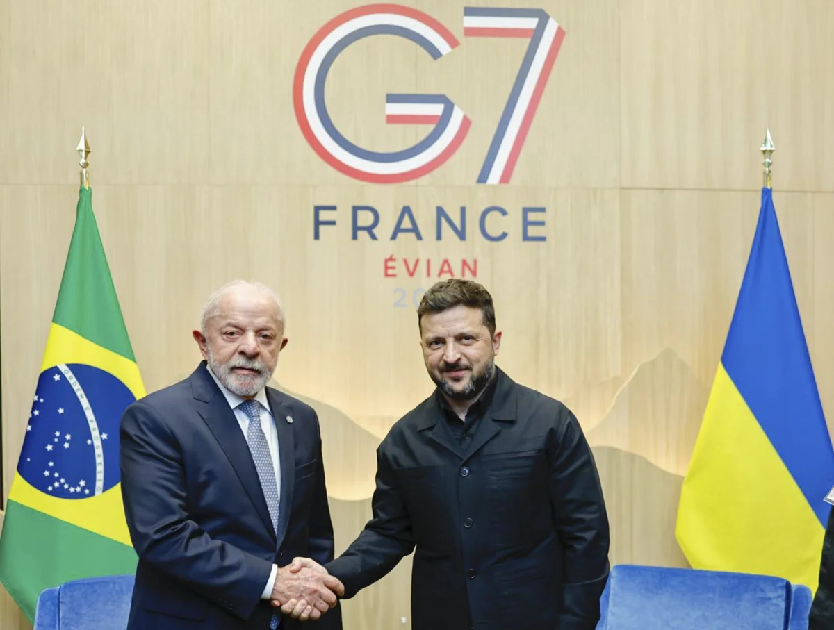 Lula se reúne com Zelensky