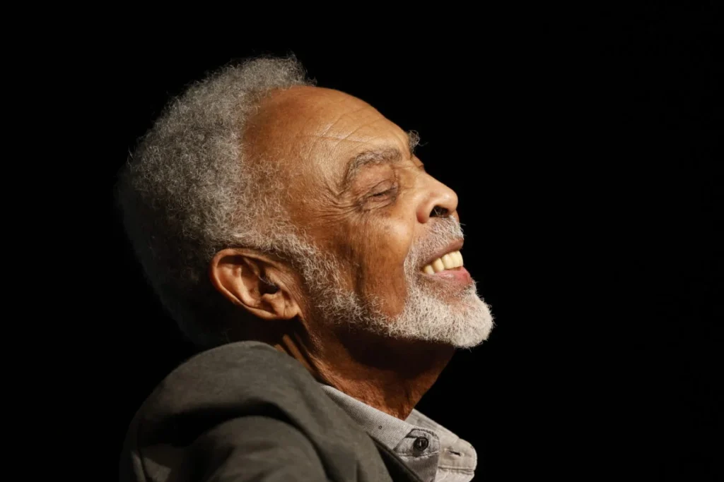 Gilberto Gil defende união da esquerda contra direita e apoia candidatura de Lula ao quarto mandato