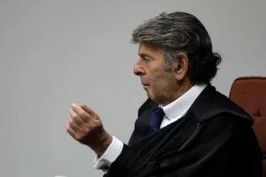 Fux nega ativismo judicial no STF, mas sugere atos ‘invasivos’ e defende devolução de temas ao Congresso