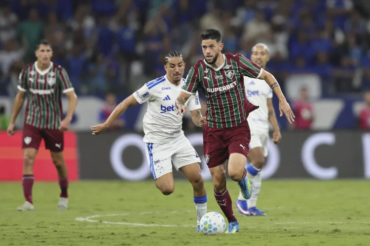 Fluminense sai na frente, mas cede empate ao Cruzeiro no Mineirão