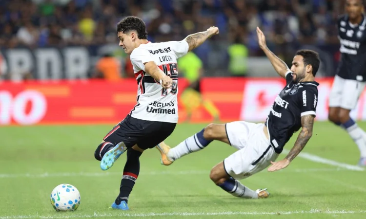 São Paulo perde para o Remo com gol nos acréscimos pelo Brasileirão