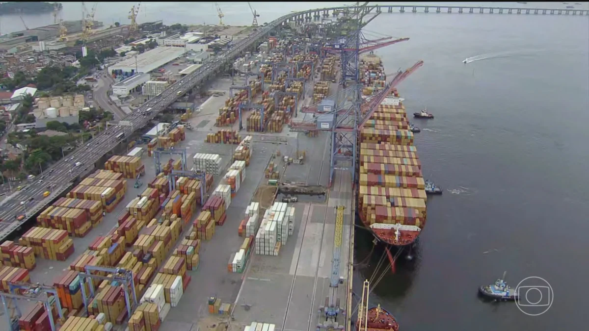 Exportações para os EUA recuam 14% em maio; balança tem saldo positivo de US$ 7,8 bilhões