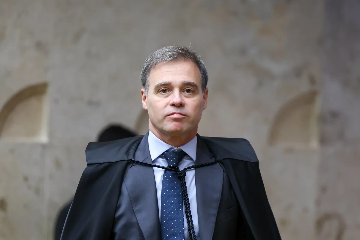 STF suspende multas da NR-1 sobre saúde mental no trabalho por 90 dias