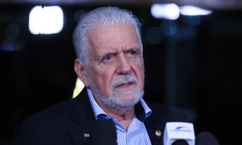 PF intima Jaques Wagner a depor sobre caso Master
