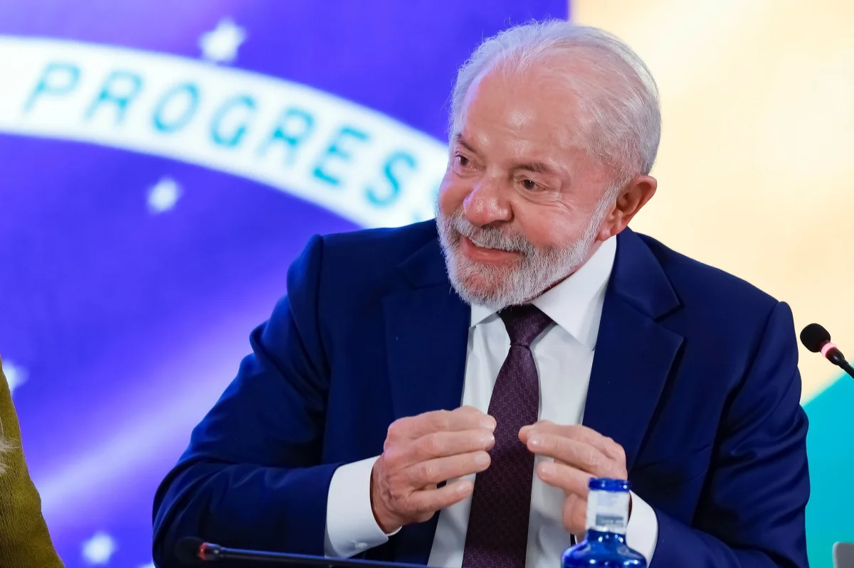 Democracia, privatizações, recado aos EUA: discurso de Lula em convenção do PDT indica tom de campanha à reeleição