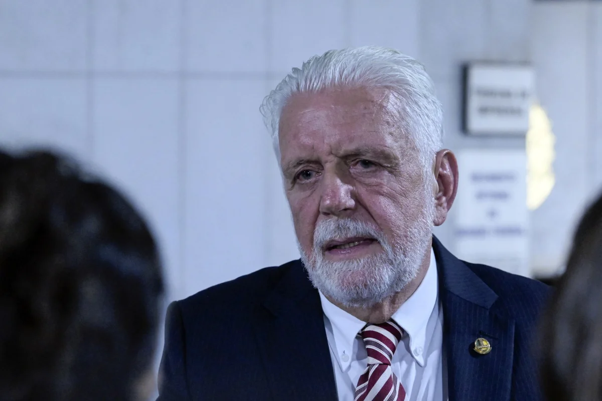 Quaest: 62% consideram que caso Jaques Wagner impacta negativamente a campanha de Lula