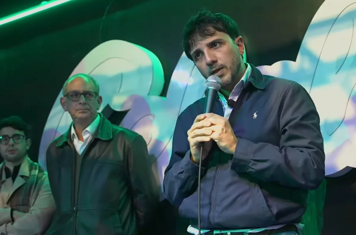Renan Santos, do Missão, anuncia Aroldo Medina como vice em chapa à Presidência