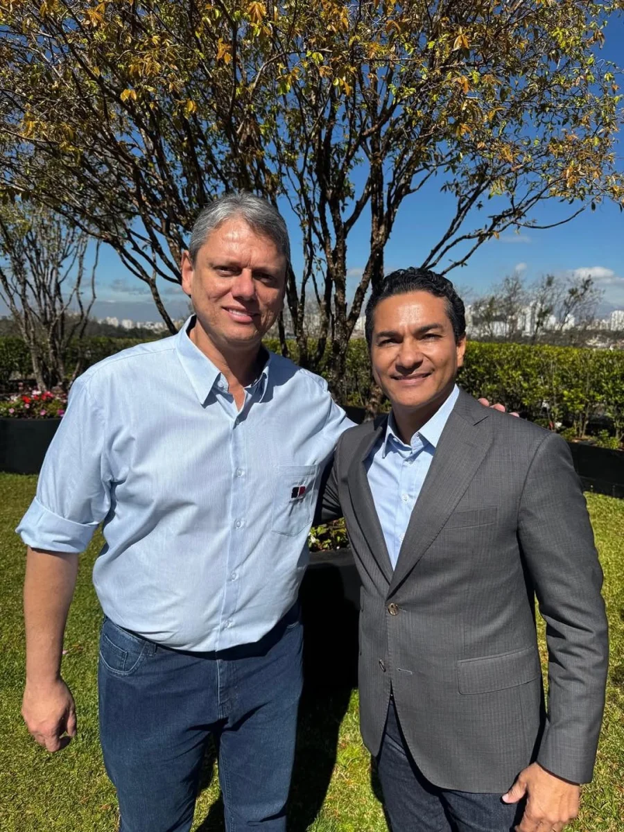 Republicanos nega que tenha fechado apoio a Flávio Bolsonaro e indica ‘neutralidade’ nas eleições