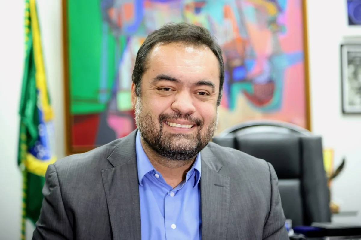 Promessas de Cláudio Castro: ex-governador do RJ ampliou programas de segurança; obras do metrô não foram entregues