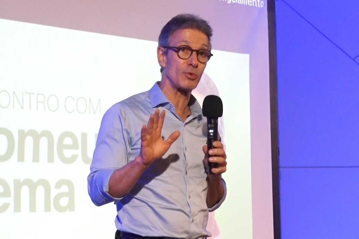 Questionado sobre Flávio nos EUA, Zema diz esperar que Brasil resolva tarifaço ‘independentemente de quem vier a solucionar’