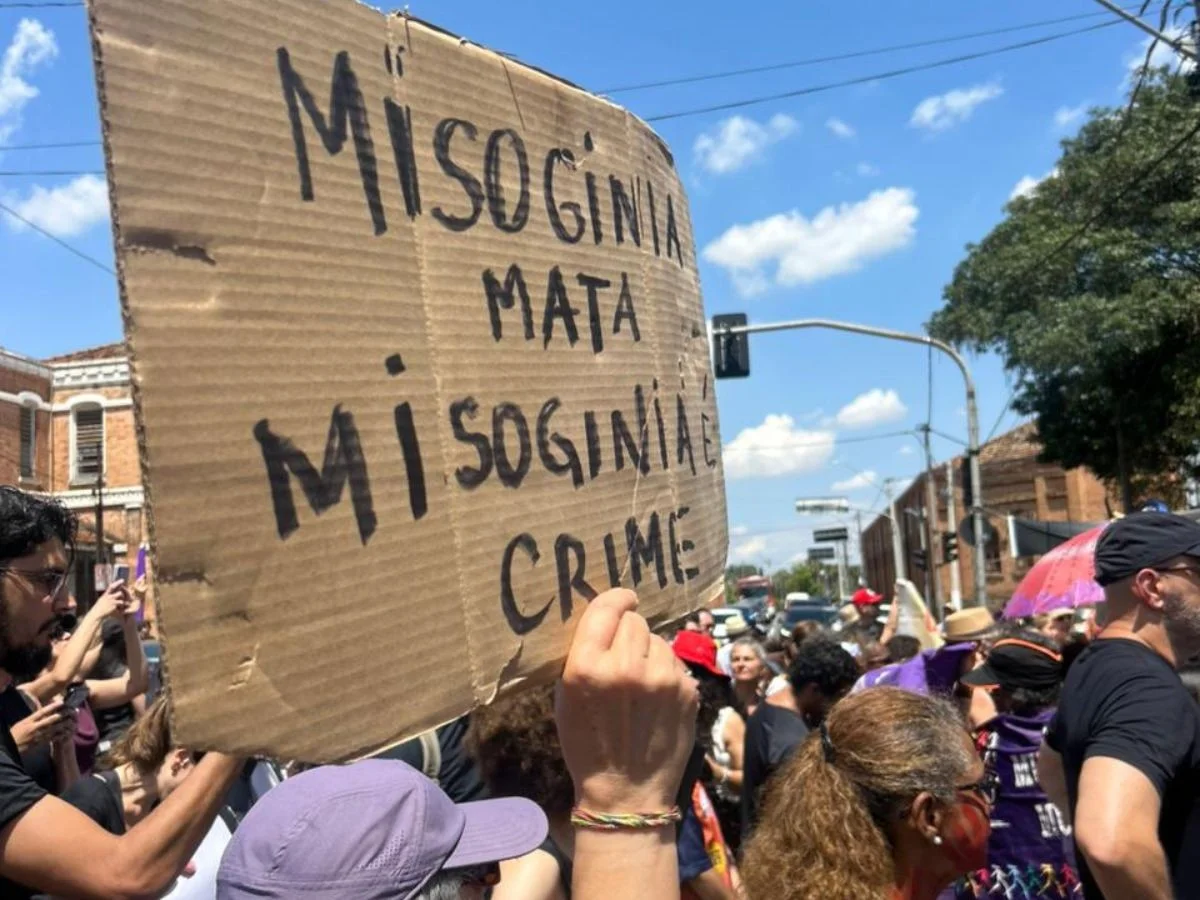 Câmara aprova urgência da proposta que torna crime a misoginia; veja como votaram deputados e partidos