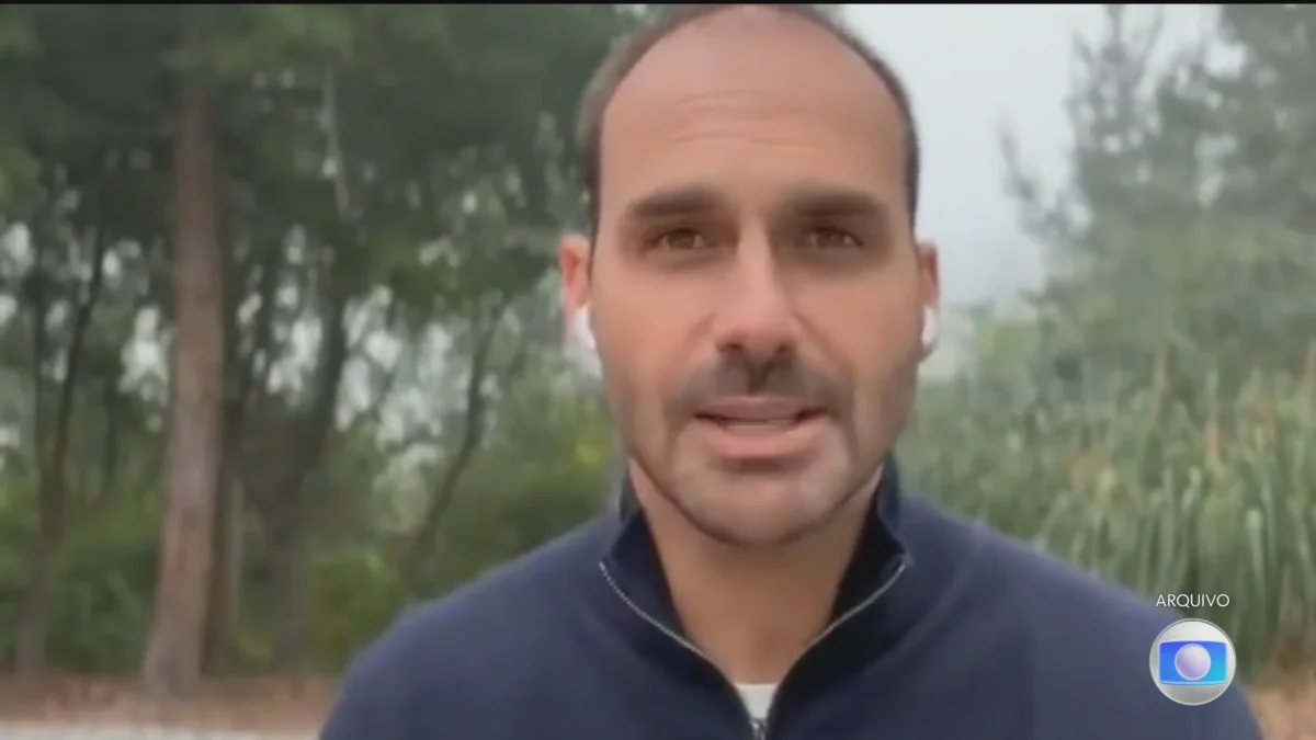 Eduardo Bolsonaro diz lei Magnitsky contra Moraes deve ser restabelecida