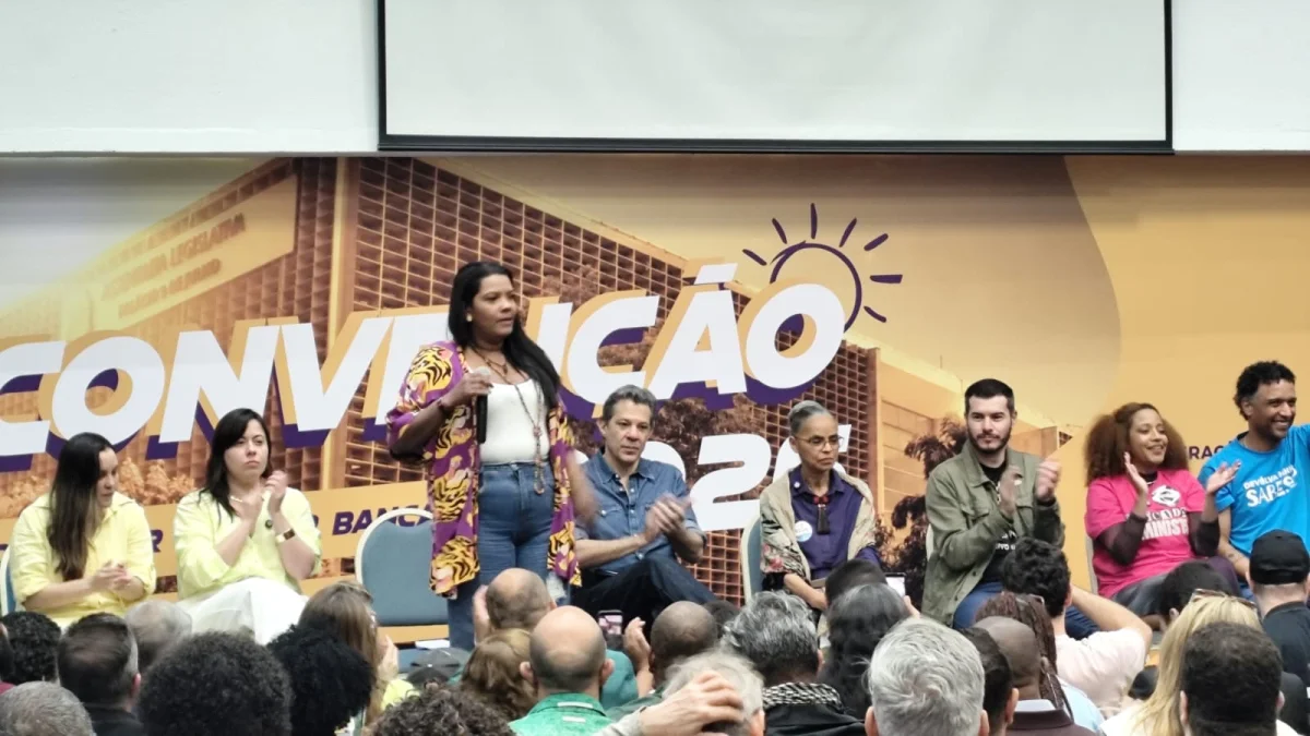 PSOL-Rede confirma apoio a Haddad ao governo de SP e oficializa candidatos em convenção