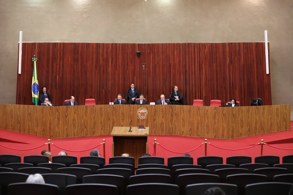 TSE discutirá em plenário decisão de Mendonça que mandou governo informar gastos com publicidade