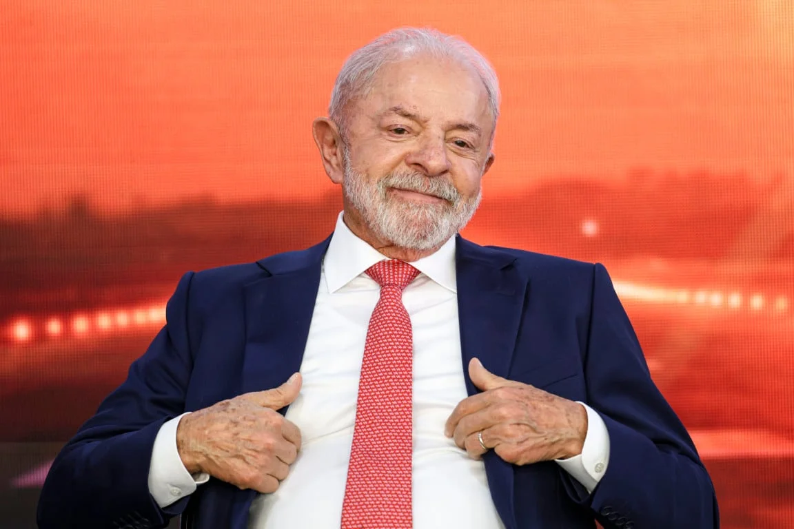 ‘Sensação’ de preço caro no Brasil é porque ‘estamos comprando mais’, diz Lula