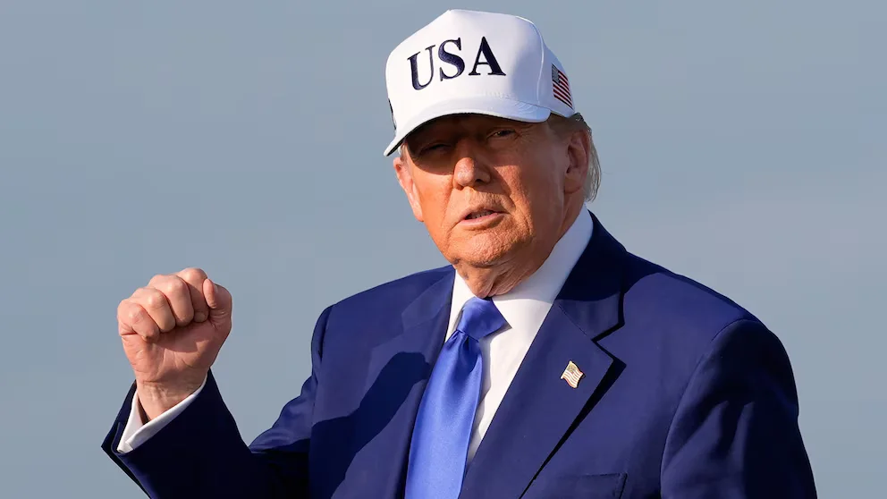 Trump confirma voo secreto e diz que aeronave em que viajou correu maior risco de todos os tempos