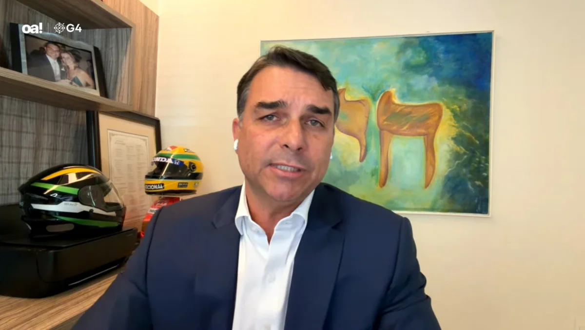 Flávio Bolsonaro diz que definição sobre vice sairá até o dia 15 de agosto