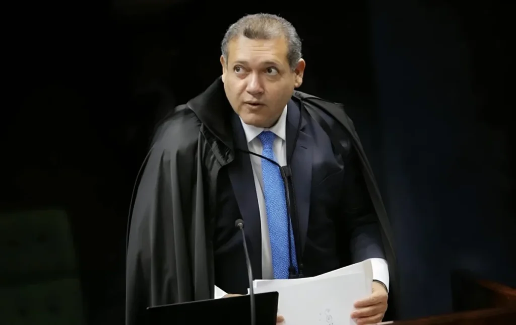 TSE se vê diante de um problema maior do que parecia