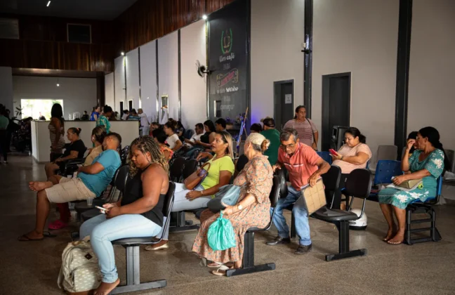 Casais lotam a Semast e dão o primeiro passo para realizar o sonho do casamento