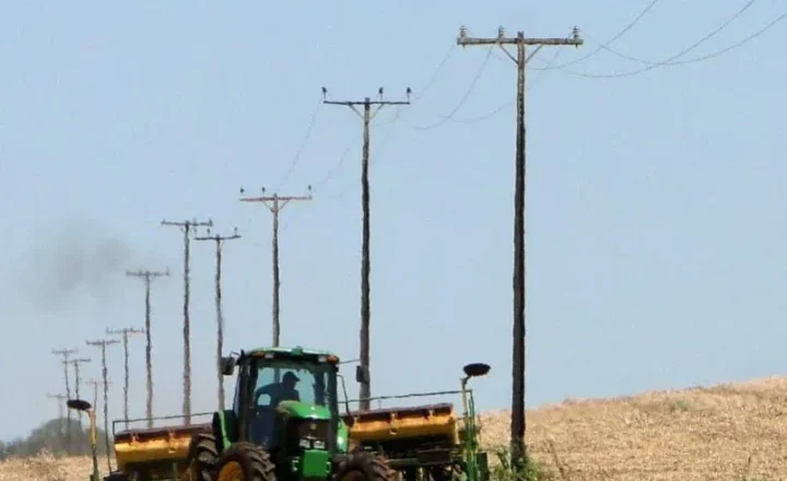 Segurança no campo: 80% das fatalidades envolvendo a rede elétrica em Rondônia ocorreram na zona rural. Energisa reforça orientações.