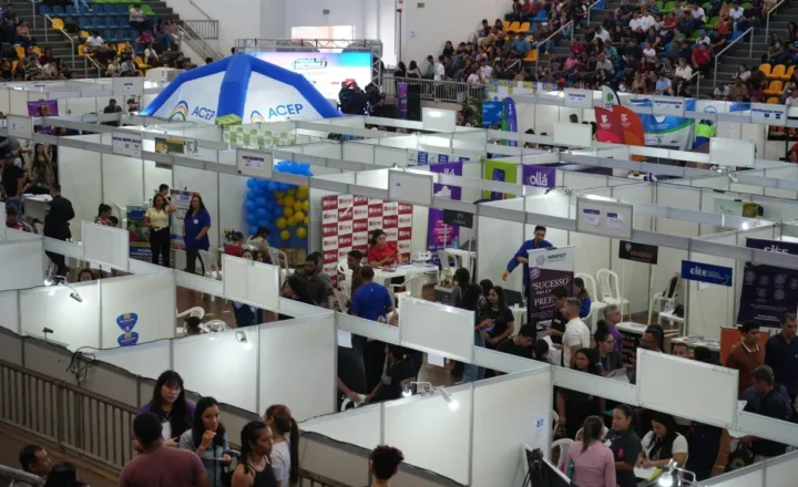 Mais de mil vagas estarão disponíveis no Feirão de Emprego