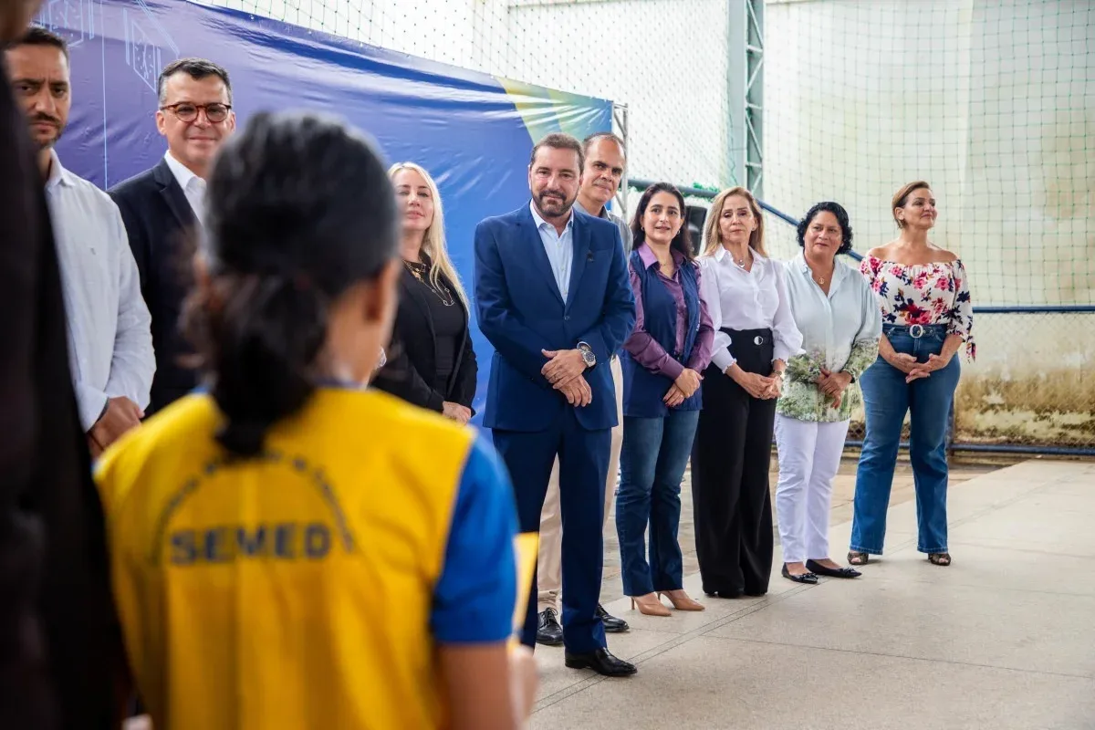 Hildon vai levar ao estado modelo que alfabetizou 95% das crianças em Porto Velho Hildon vai levar ao estado modelo que alfabetizou 95% das crianças em Porto Velho