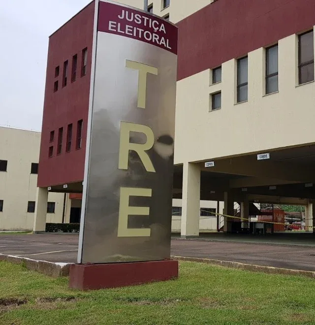TRE proíbe candidatos de usar carros de som parados em atos de campanha e fixa multa de R$ 5 mil por cada evento