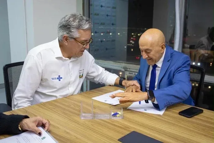 Uma luta de mais de 10 anos de Confúcio torna realidade o primeiro Hospital Universitário de Rondônia Uma luta de mais de 10 anos de Confúcio torna realidade o primeiro Hospital Universitário de Rondônia