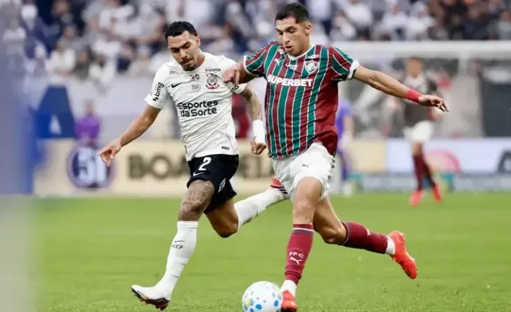 Corinthians perde a sexta seguida no Brasileirão e não vence desde 9 de agosto