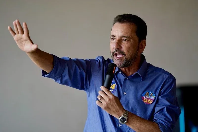 Hildon fará três novos hospitais Hildon fará três novos hospitais