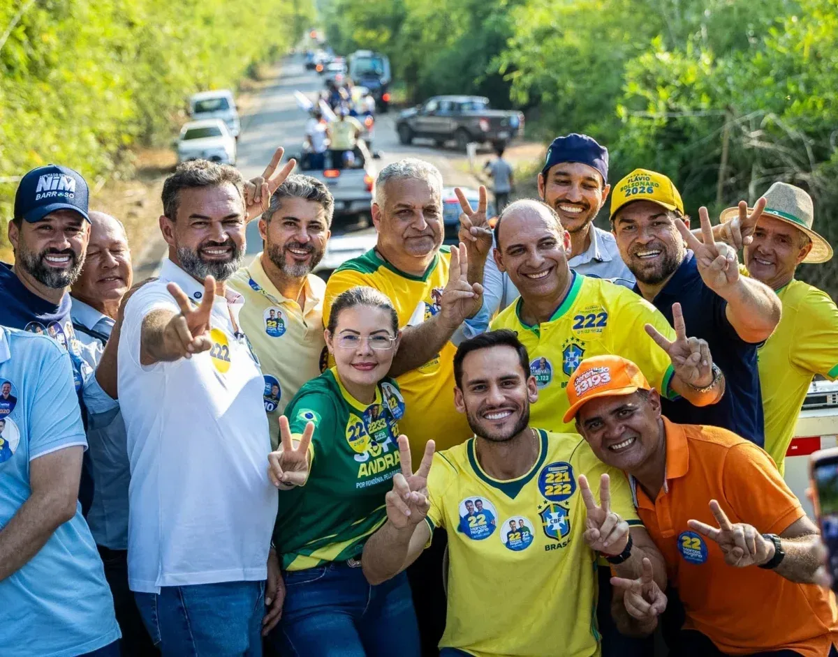 Marcos Rogério e vice de Flávio Bolsonaro mobilizam multidões pelo interior de Rondônia
