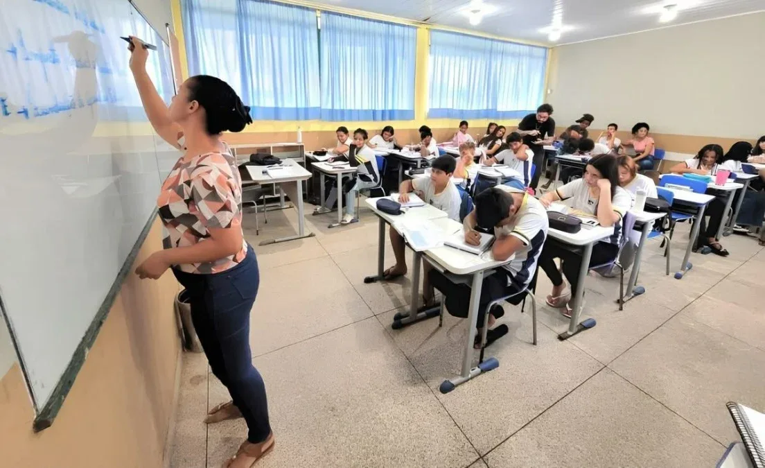 SEDUC antecipa feriado escolar do Dia do Professor para terça-feira 13 de outubro em Rondônia