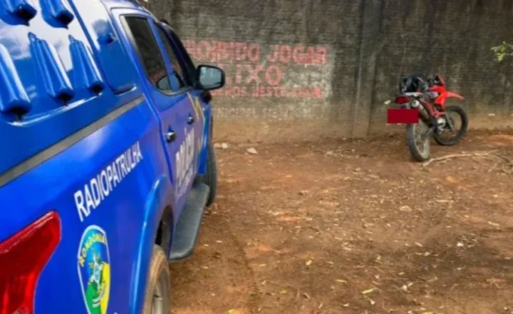 Mãe se tranca em quarto para não ser morta pelo próprio filho