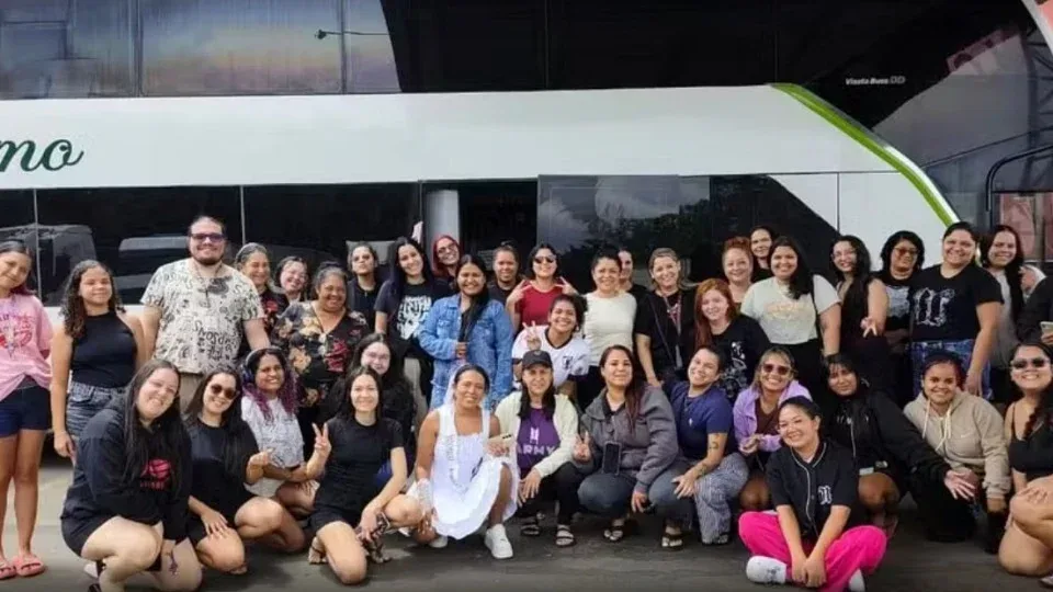 Paixão pelo BTS reúne 41 fãs de Rondônia em viagem de ônibus até São Paulo Paixão pelo BTS reúne 41 fãs de Rondônia em viagem de ônibus até São Paulo