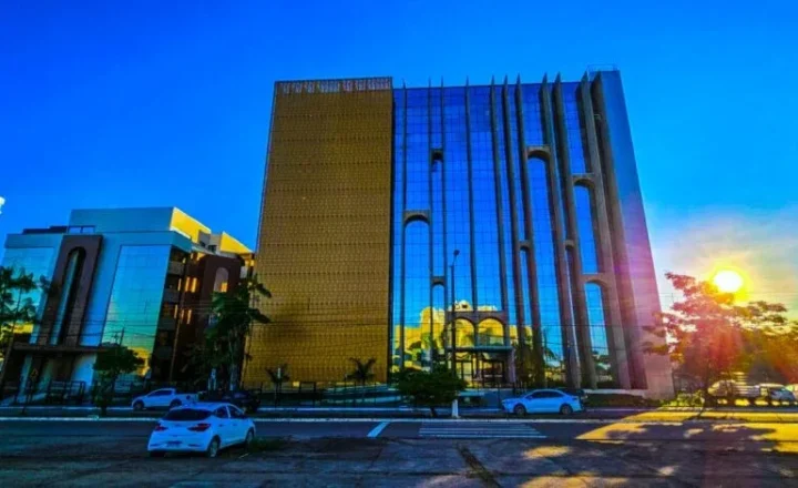 TCE de Rondônia cria auxílio de até R$ 7.250 para servidores